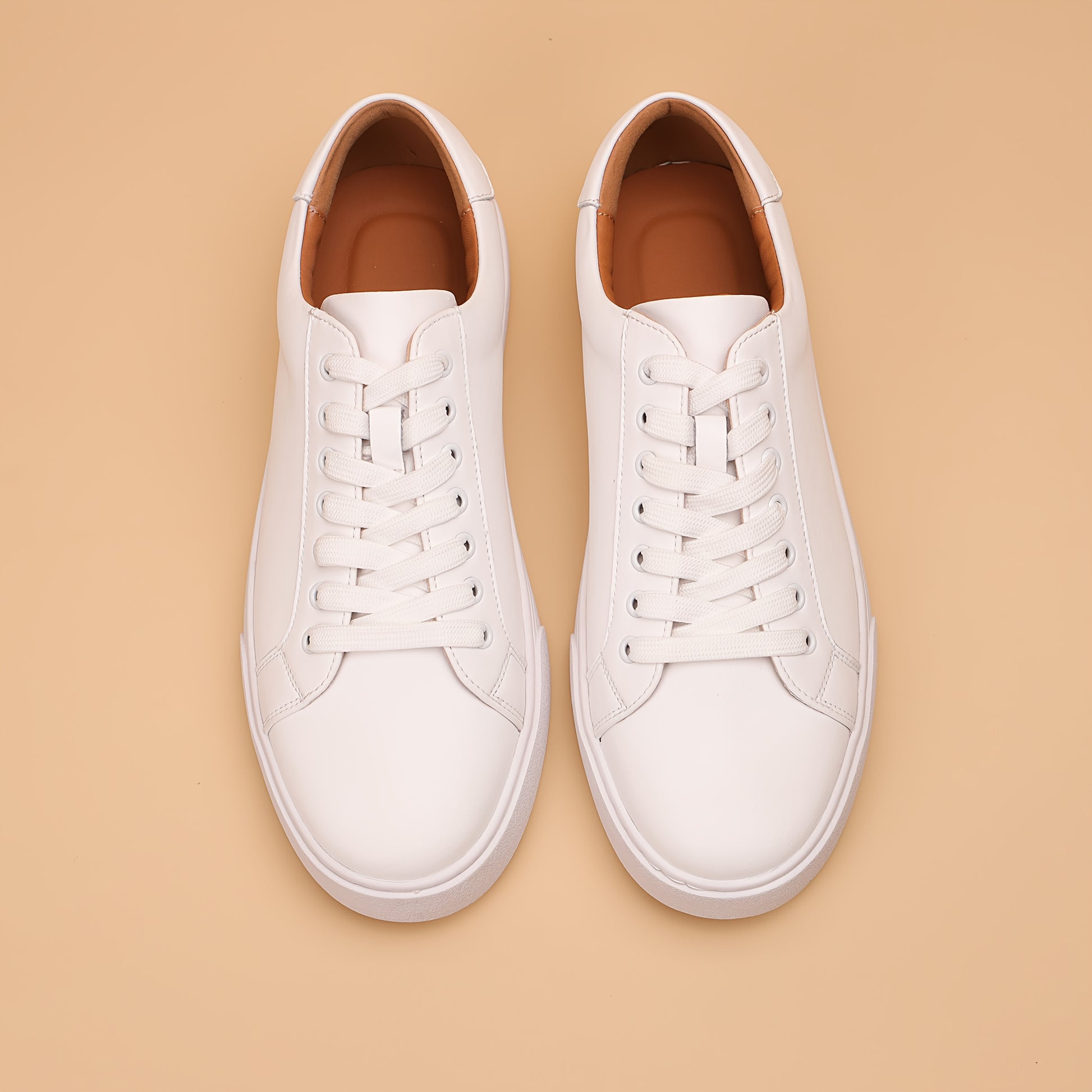 Herren Leder-Sneaker – Tanfarbene Low-Top Schnürschuhe