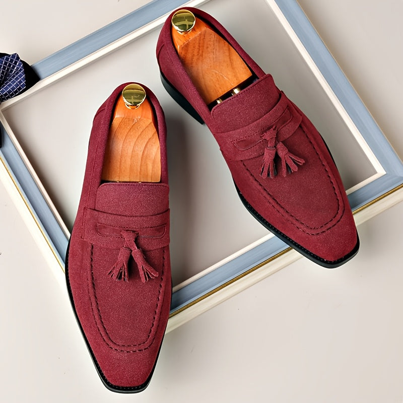 Herren Wildleder Slipper – Stylische Slip-On Schuhe mit Quasten