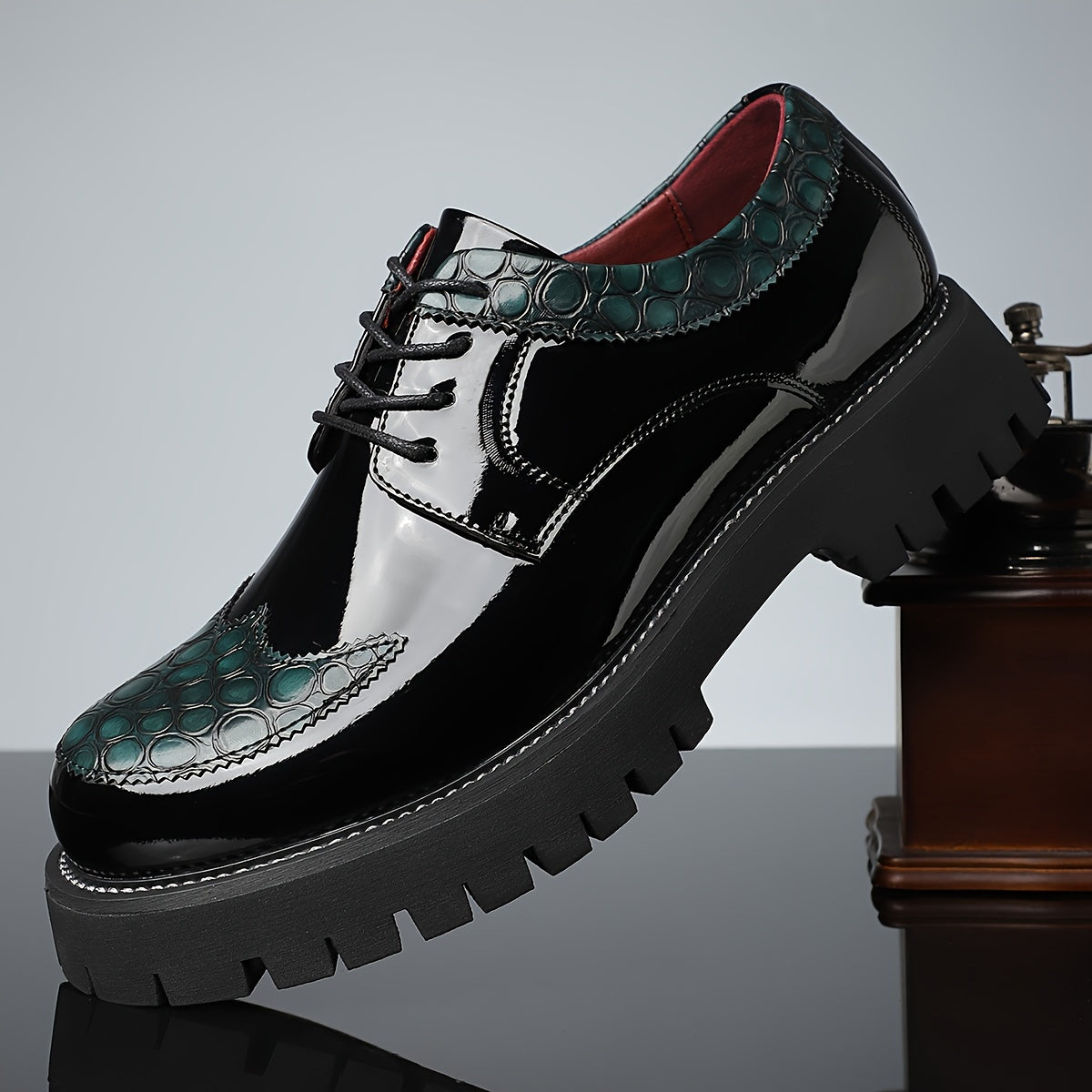 Herren Leder Schnürschuhe – Stylische Crocodile-Muster Formelle Schuhe