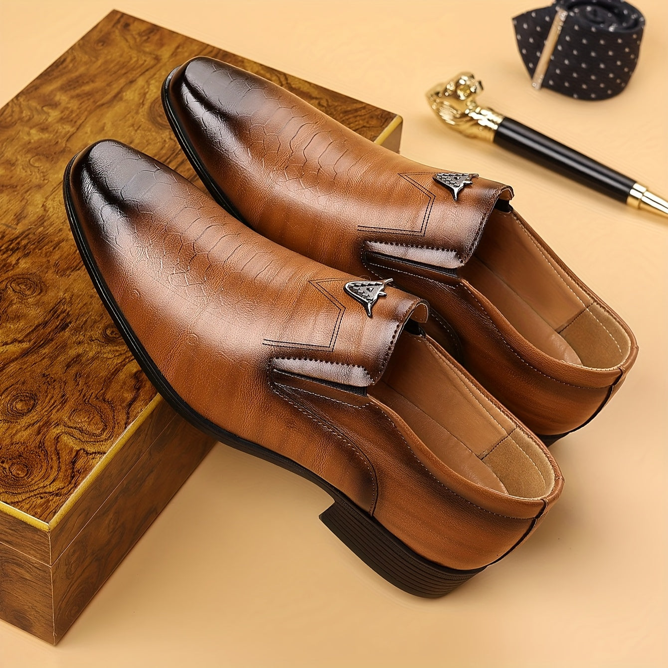 Herren Leder Slipper – Gebürstete Braune Slip-On Schuhe