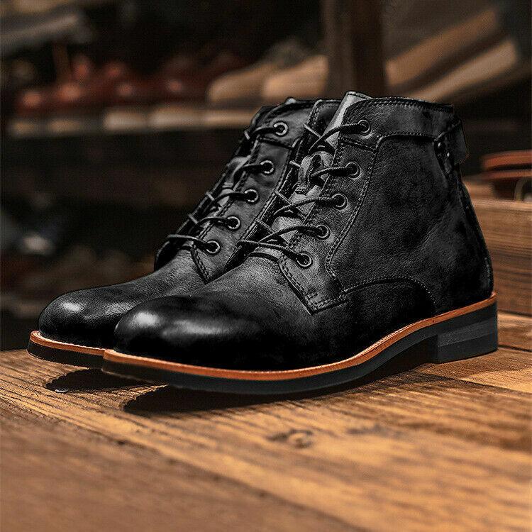 Herren Schwarze Leder Schnürboots – Langlebige und Stilvolle Schuhe
