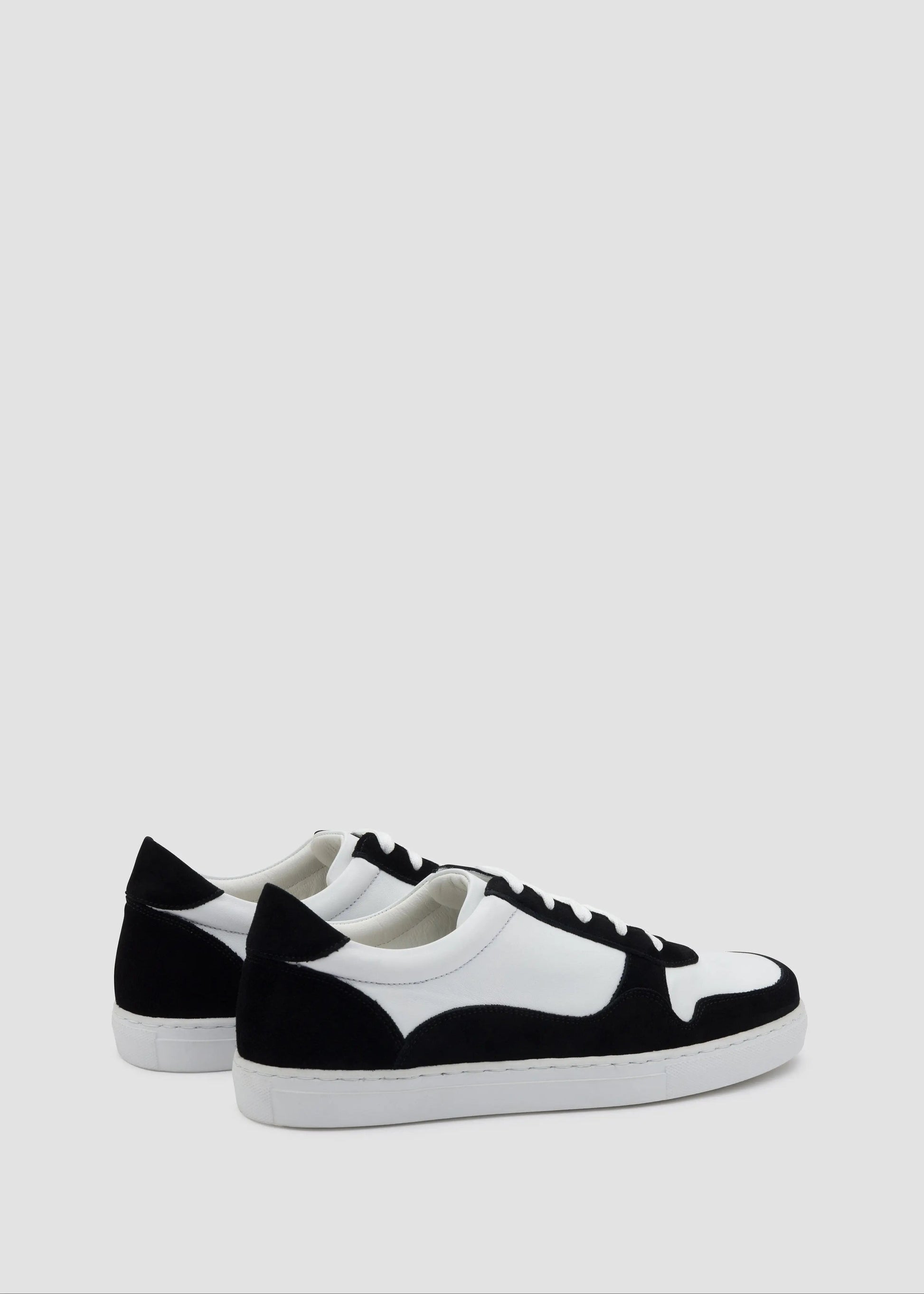 Herren Sneakers – Stilvolle Lässige Schnürschuhe