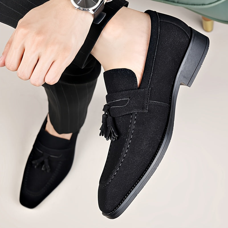 Herren Wildleder Slipper – Stylische Slip-On Schuhe mit Quasten