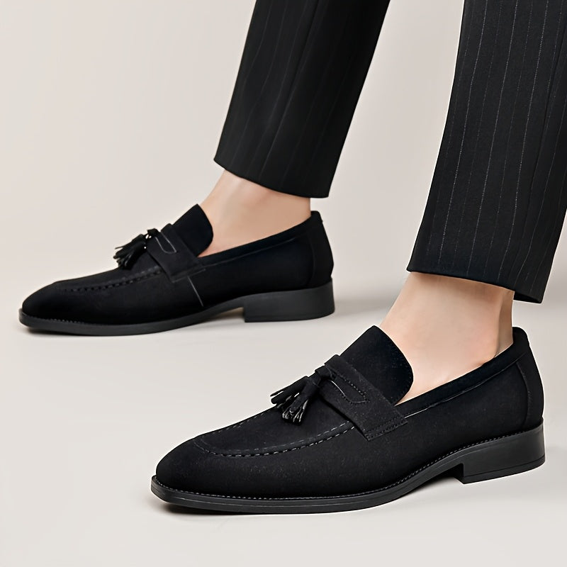 Herren Wildleder Slipper – Stylische Slip-On Schuhe mit Quasten