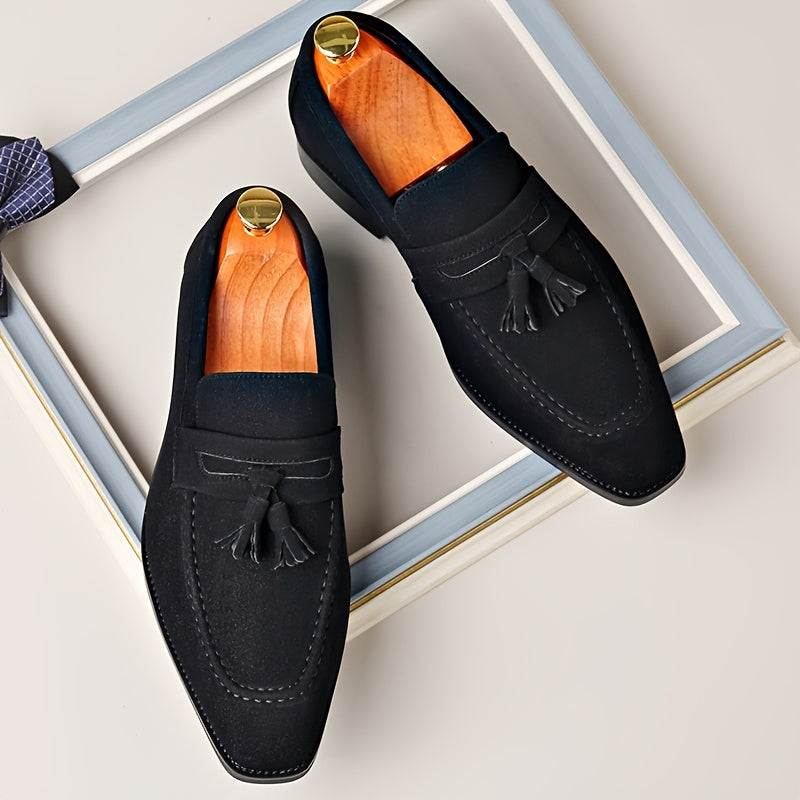 Herren Wildleder Slipper – Stylische Slip-On Schuhe mit Quasten