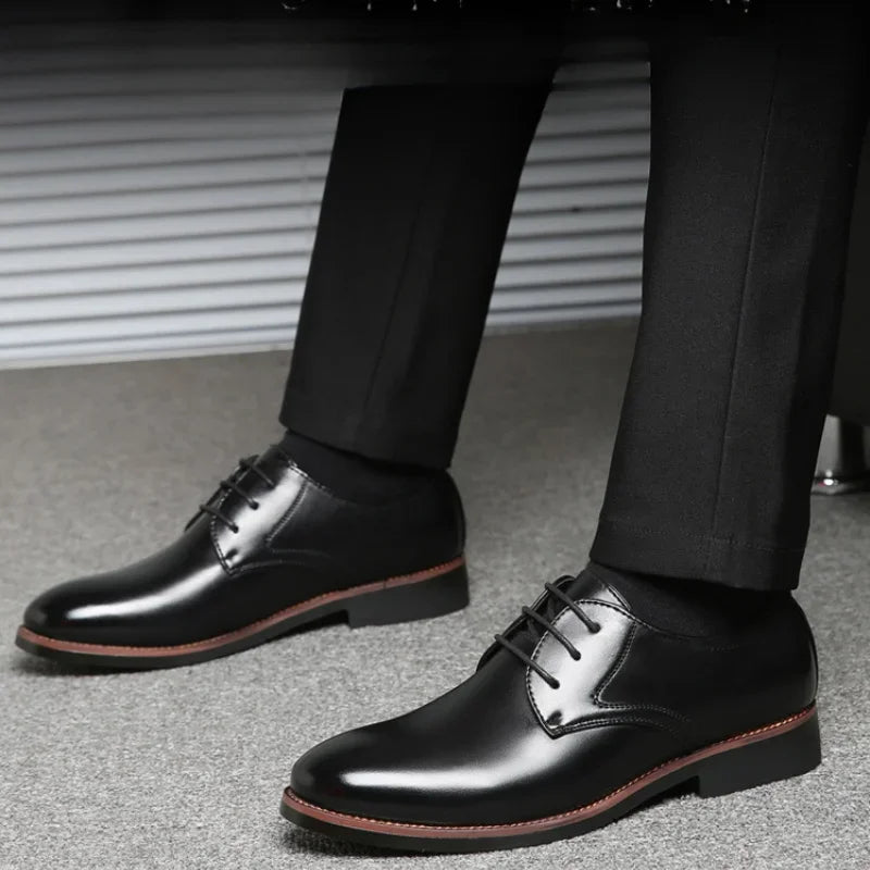 Herren Schwarzer Lederschuh – Klassischer Business-Look